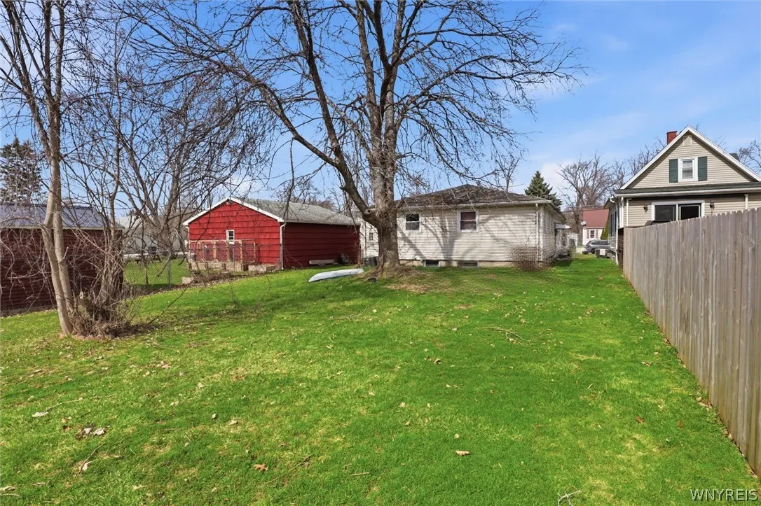 361 Rumbold Avenue, North Tonawanda, New York 1412, North Tonawanda, New York 14120, 3 Bedrooms Bedrooms, 6 Rooms Rooms,1 BathroomBathrooms,Residential,For Sale,361 Rumbold Avenue, North Tonawanda, New York 1412,0,B1668907