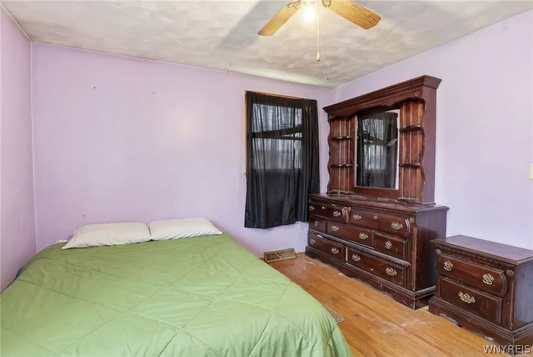 361 Rumbold Avenue, North Tonawanda, New York 1412, North Tonawanda, New York 14120, 3 Bedrooms Bedrooms, 6 Rooms Rooms,1 BathroomBathrooms,Residential,For Sale,361 Rumbold Avenue, North Tonawanda, New York 1412,0,B1668907