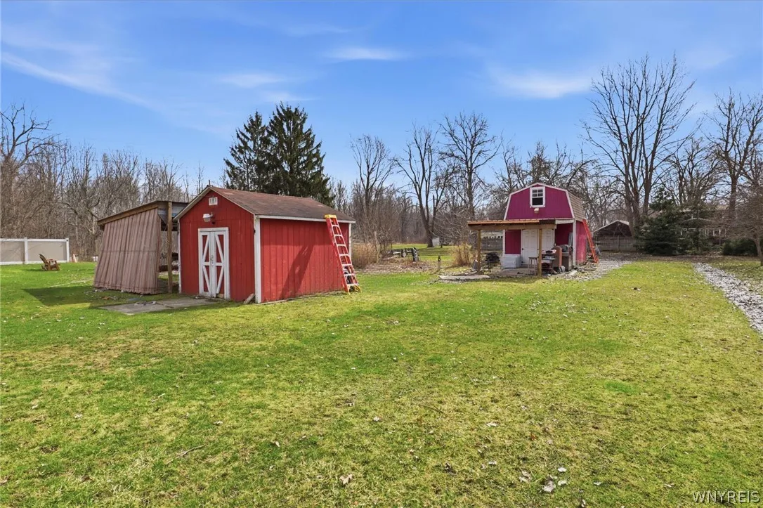 361 Rumbold Avenue, North Tonawanda, New York 1412, North Tonawanda, New York 14120, 3 Bedrooms Bedrooms, 6 Rooms Rooms,1 BathroomBathrooms,Residential,For Sale,361 Rumbold Avenue, North Tonawanda, New York 1412,0,B1668907