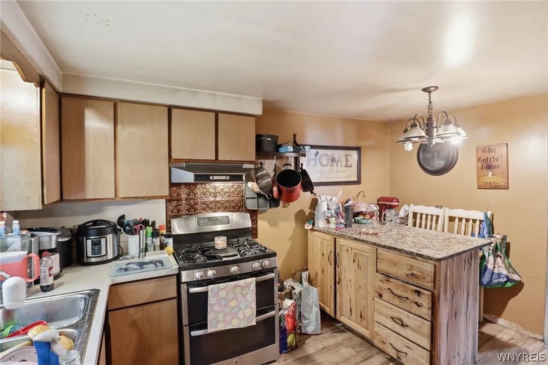 361 Rumbold Avenue, North Tonawanda, New York 1412, North Tonawanda, New York 14120, 3 Bedrooms Bedrooms, 6 Rooms Rooms,1 BathroomBathrooms,Residential,For Sale,361 Rumbold Avenue, North Tonawanda, New York 1412,0,B1668907