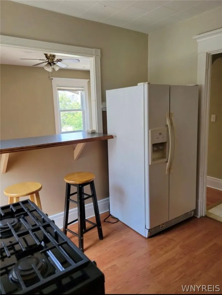 2500 Delaware Avenue, Buffalo, New York 14216, Buffalo, New York 14216, 1 Bedroom Bedrooms, 4 Rooms Rooms,1 BathroomBathrooms,Residential Lease,For Rent,2500 Delaware Avenue, Buffalo, New York 14216,0,B1669319