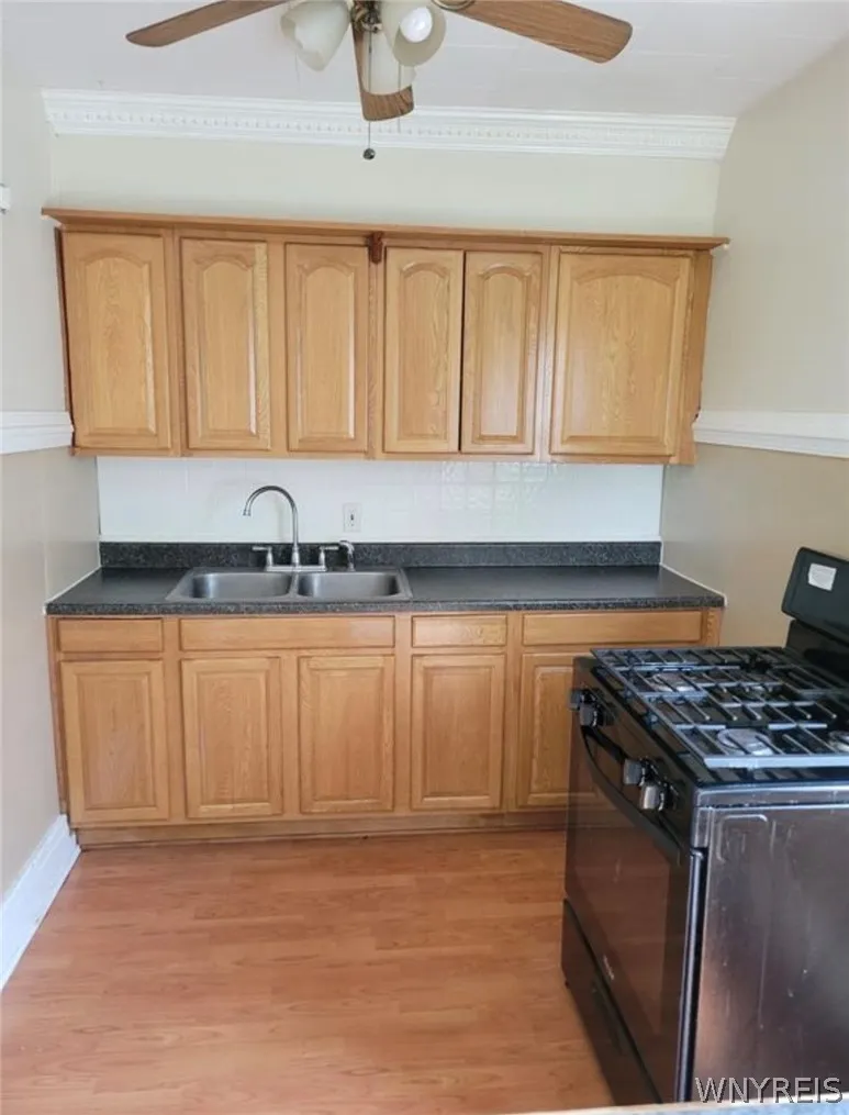 2500 Delaware Avenue, Buffalo, New York 14216, Buffalo, New York 14216, 1 Bedroom Bedrooms, 4 Rooms Rooms,1 BathroomBathrooms,Residential Lease,For Rent,2500 Delaware Avenue, Buffalo, New York 14216,0,B1669319