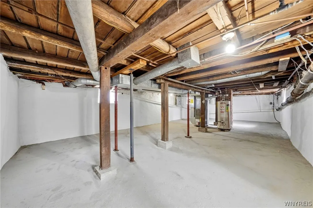 238 Main Street, Tonawanda, New York 14150, Tonawanda, New York 14150, 4 Bedrooms Bedrooms, 9 Rooms Rooms,2 BathroomsBathrooms,Residential,For Sale,238 Main Street, Tonawanda, New York 14150,0,B1668131