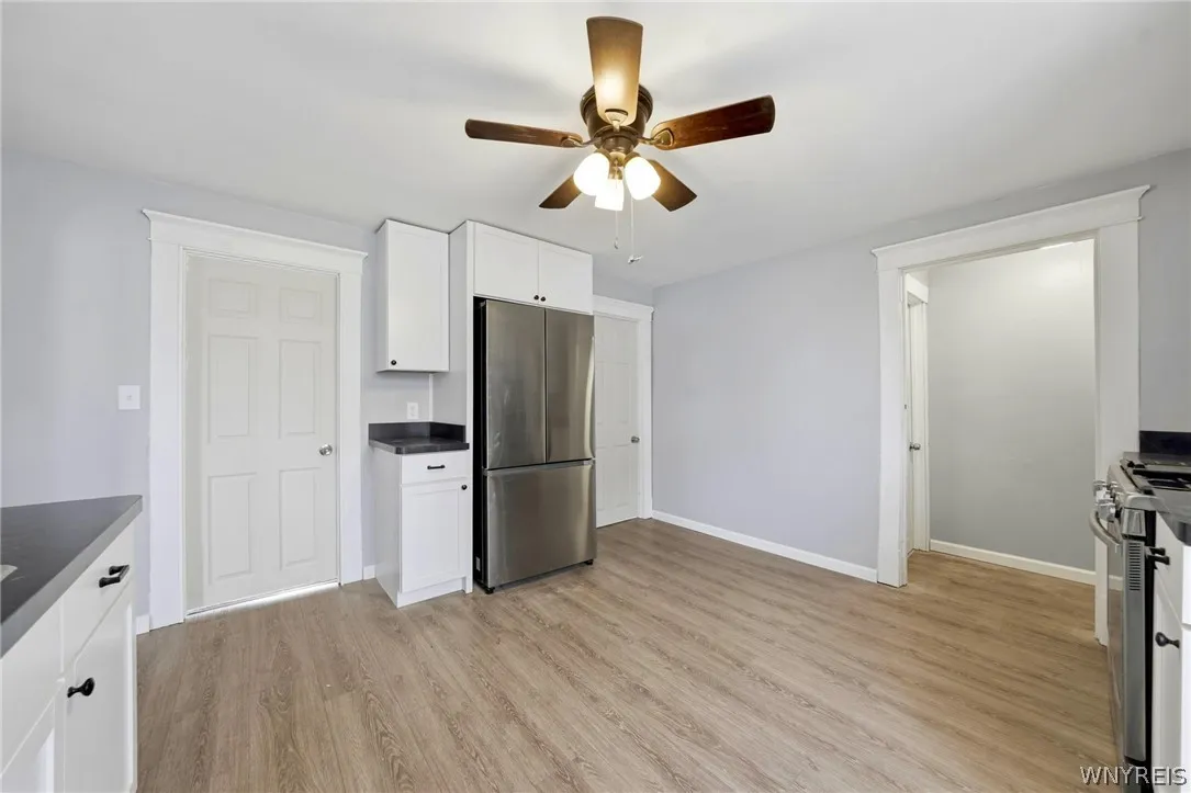 238 Main Street, Tonawanda, New York 14150, Tonawanda, New York 14150, 4 Bedrooms Bedrooms, 9 Rooms Rooms,2 BathroomsBathrooms,Residential,For Sale,238 Main Street, Tonawanda, New York 14150,0,B1668131