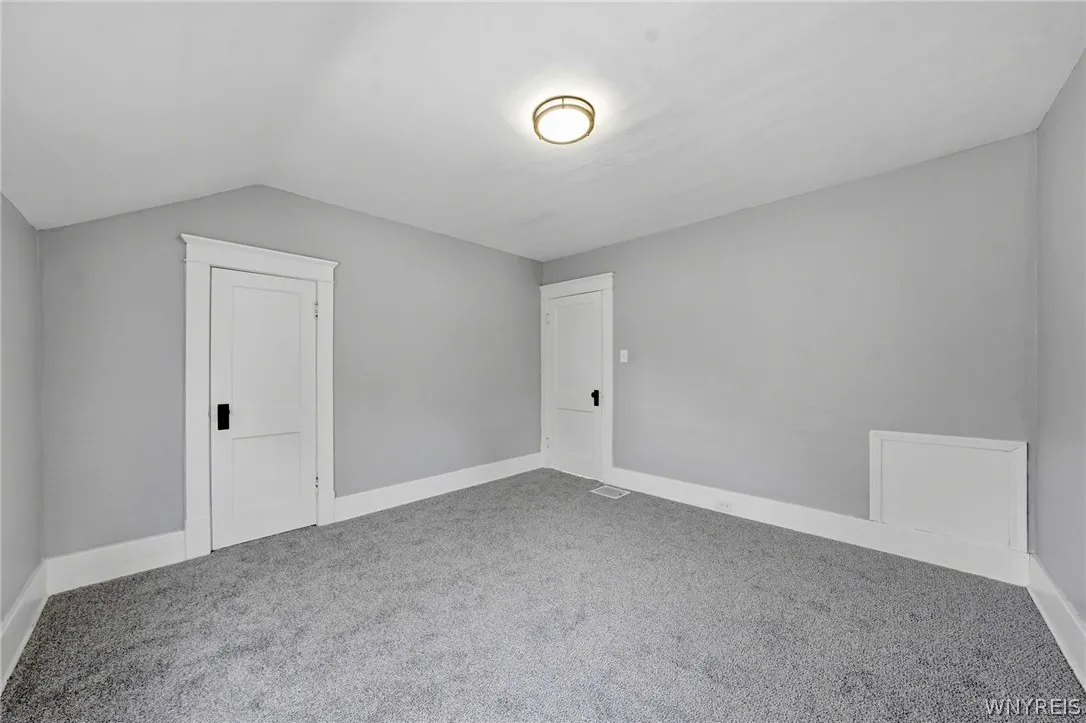 238 Main Street, Tonawanda, New York 14150, Tonawanda, New York 14150, 4 Bedrooms Bedrooms, 9 Rooms Rooms,2 BathroomsBathrooms,Residential,For Sale,238 Main Street, Tonawanda, New York 14150,0,B1668131