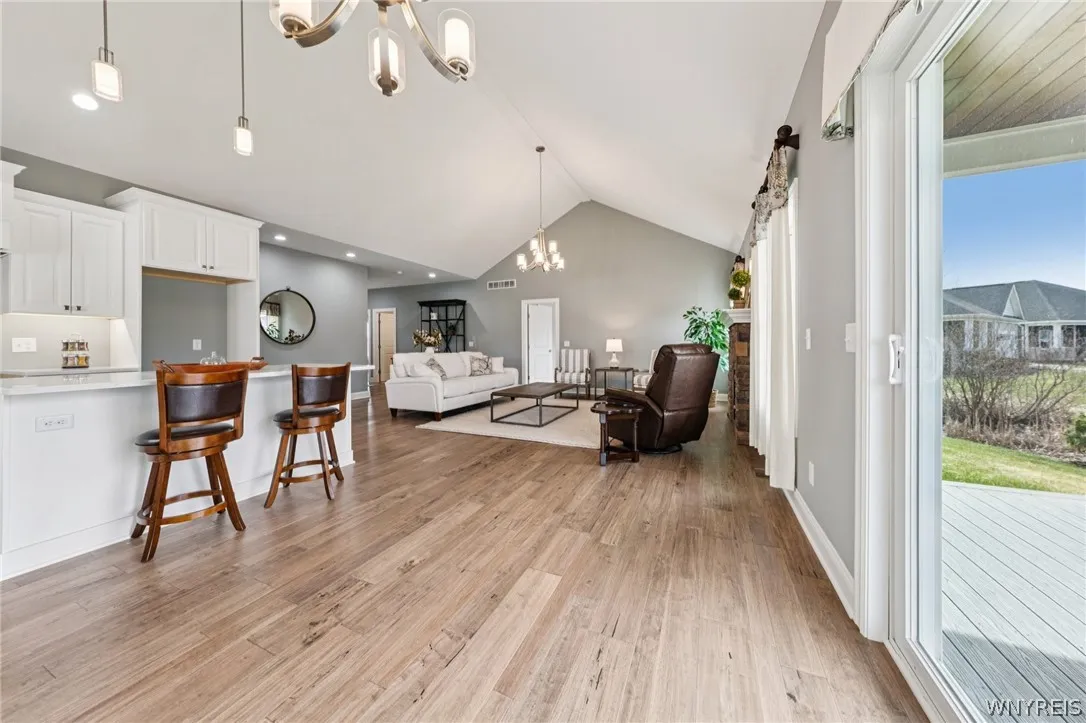 6385 Boston State Road 45, Hamburg, New York 14075, Hamburg, New York 14075, 2 Bedrooms Bedrooms, 5 Rooms Rooms,2 BathroomsBathrooms,Residential,For Sale,6385 Boston State Road 45, Hamburg, New York 14075,0,B1669518