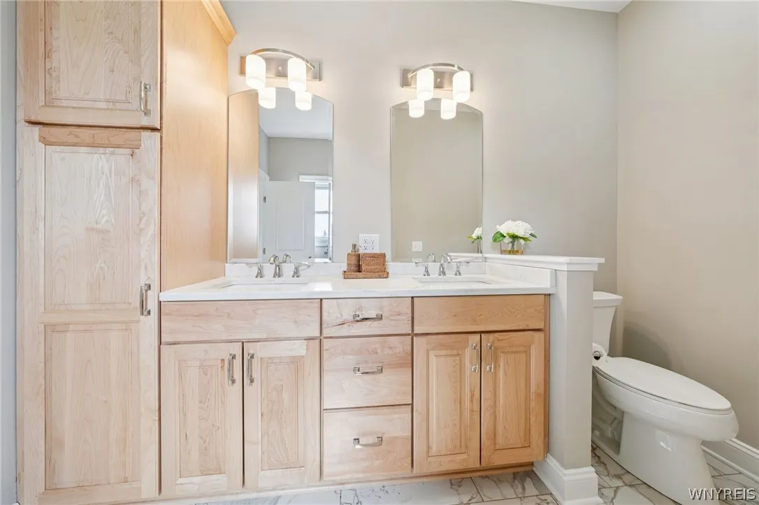6385 Boston State Road 45, Hamburg, New York 14075, Hamburg, New York 14075, 2 Bedrooms Bedrooms, 5 Rooms Rooms,2 BathroomsBathrooms,Residential,For Sale,6385 Boston State Road 45, Hamburg, New York 14075,0,B1669518