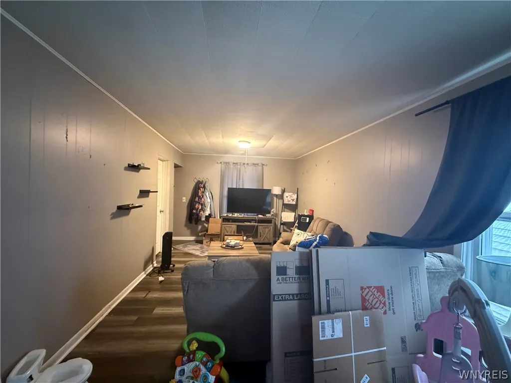 134 Condon Avenue, Buffalo, New York 14207, Buffalo, New York 14207, 3 Bedrooms Bedrooms, 6 Rooms Rooms,1 BathroomBathrooms,Residential,For Sale,134 Condon Avenue, Buffalo, New York 14207,0,B1666370