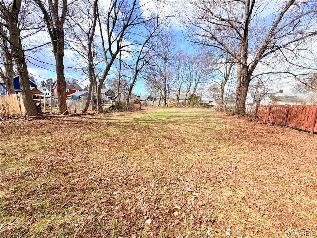 158 Lake Street, Hamburg, New York 14075, Hamburg, New York 14075, 5 Bedrooms Bedrooms, 10 Rooms Rooms,3 BathroomsBathrooms,Residential,For Sale,158 Lake Street, Hamburg, New York 14075,0,B1669658