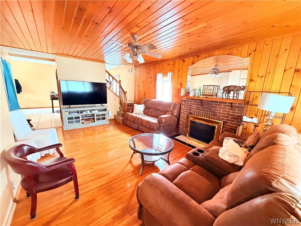 158 Lake Street, Hamburg, New York 14075, Hamburg, New York 14075, 5 Bedrooms Bedrooms, 10 Rooms Rooms,3 BathroomsBathrooms,Residential,For Sale,158 Lake Street, Hamburg, New York 14075,0,B1669658