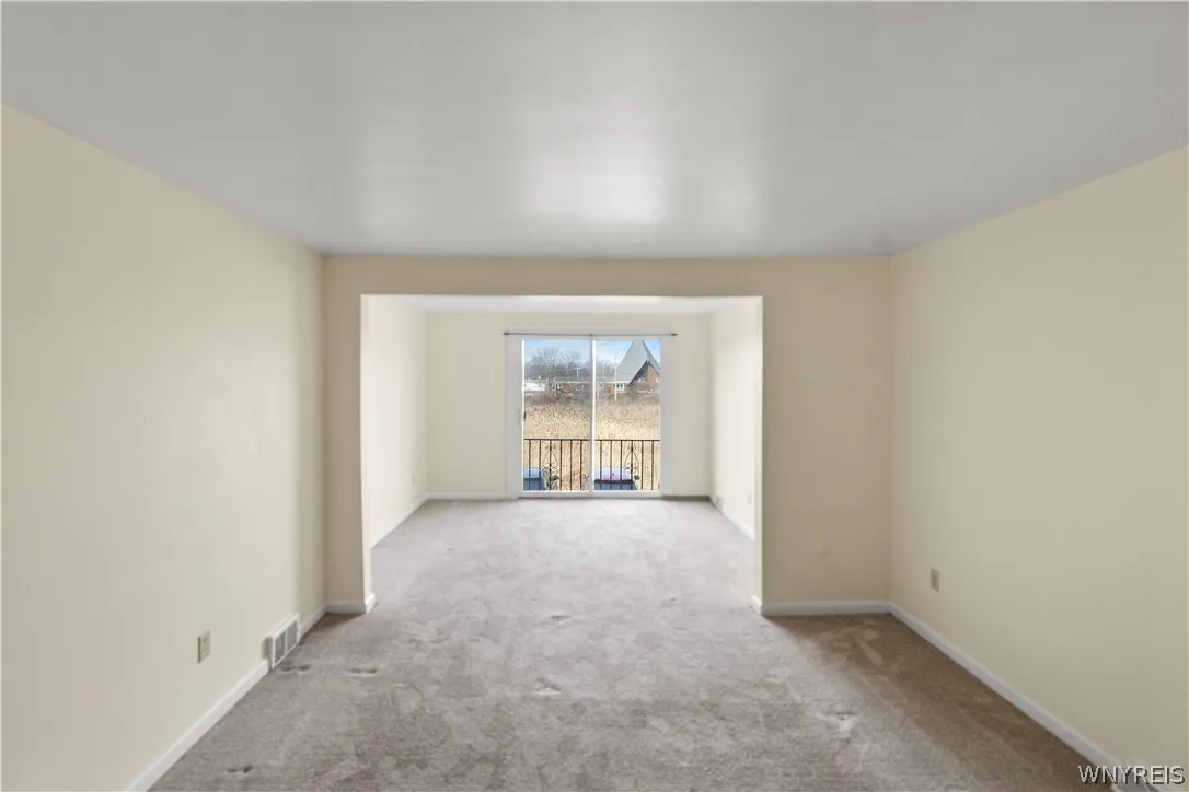 61d Georgian Lane 9, Amherst, New York 14221, Amherst, New York 14221, 1 Bedroom Bedrooms, 4 Rooms Rooms,1 BathroomBathrooms,Residential,For Sale,61d Georgian Lane 9, Amherst, New York 14221,0,B1669755