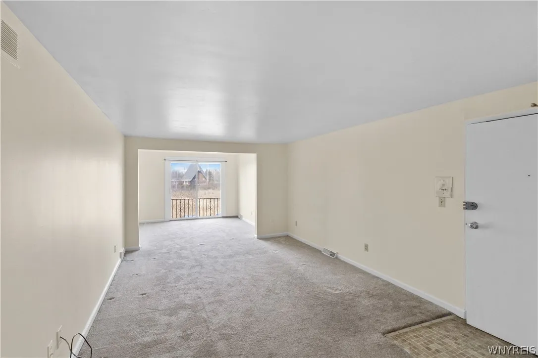 61d Georgian Lane 9, Amherst, New York 14221, Amherst, New York 14221, 1 Bedroom Bedrooms, 4 Rooms Rooms,1 BathroomBathrooms,Residential,For Sale,61d Georgian Lane 9, Amherst, New York 14221,0,B1669755