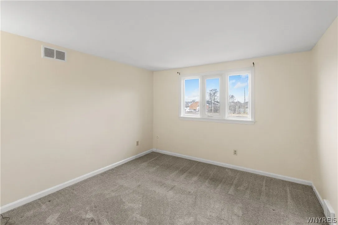 61d Georgian Lane 9, Amherst, New York 14221, Amherst, New York 14221, 1 Bedroom Bedrooms, 4 Rooms Rooms,1 BathroomBathrooms,Residential,For Sale,61d Georgian Lane 9, Amherst, New York 14221,0,B1669755