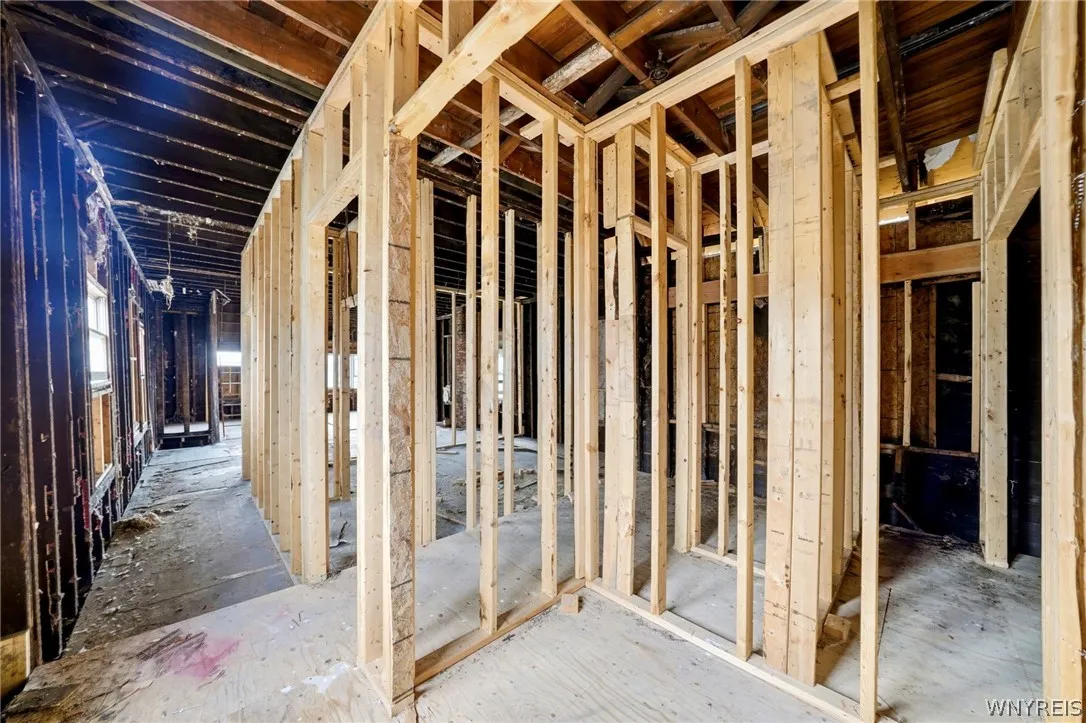 98 Tennessee Street, Buffalo, New York 14204, Buffalo, New York 14204, 3 Bedrooms Bedrooms, 5 Rooms Rooms,1 BathroomBathrooms,Residential,For Sale,98 Tennessee Street, Buffalo, New York 14204,0,B1669321