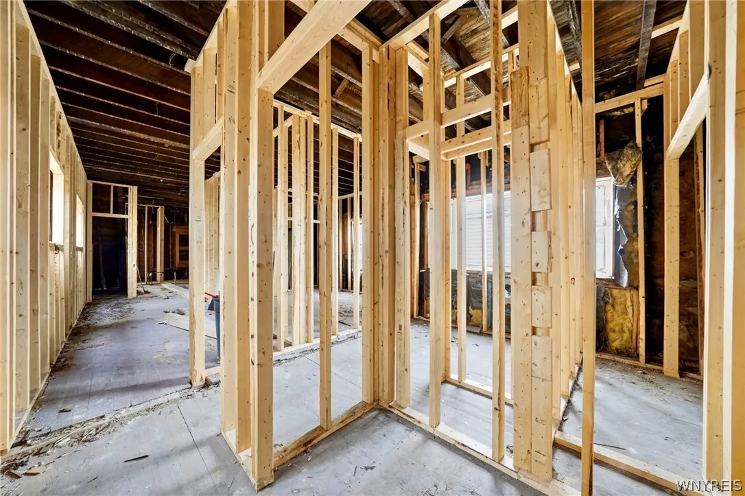 98 Tennessee Street, Buffalo, New York 14204, Buffalo, New York 14204, 3 Bedrooms Bedrooms, 5 Rooms Rooms,1 BathroomBathrooms,Residential,For Sale,98 Tennessee Street, Buffalo, New York 14204,0,B1669321