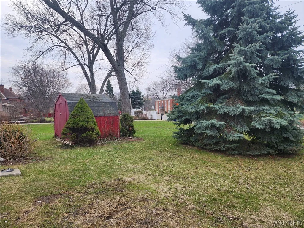 5009 Lake Shore Road, Hamburg, New York 14075, Hamburg, New York 14075, 3 Bedrooms Bedrooms, ,2 BathroomsBathrooms,Residential,For Sale,5009 Lake Shore Road, Hamburg, New York 14075,0,B1667852