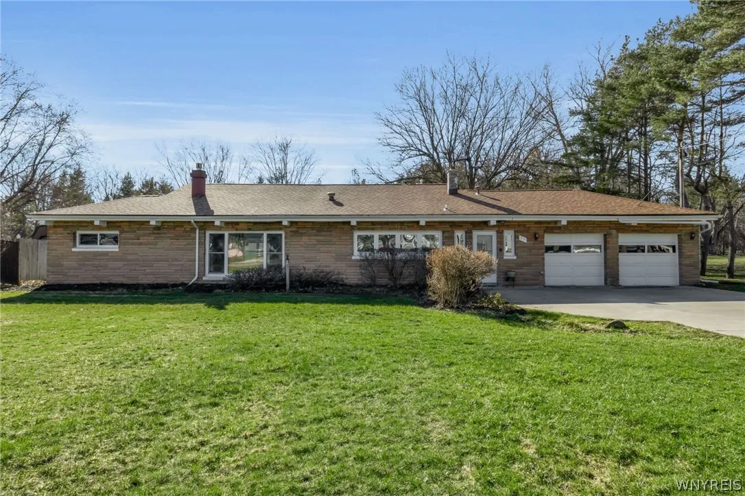 79 Bielak Road, Orchard Park, New York 14127, Orchard Park, New York 14127, 3 Bedrooms Bedrooms, 8 Rooms Rooms,1 BathroomBathrooms,Residential,Closed,79 Bielak Road, Orchard Park, New York 14127,0,B1669950