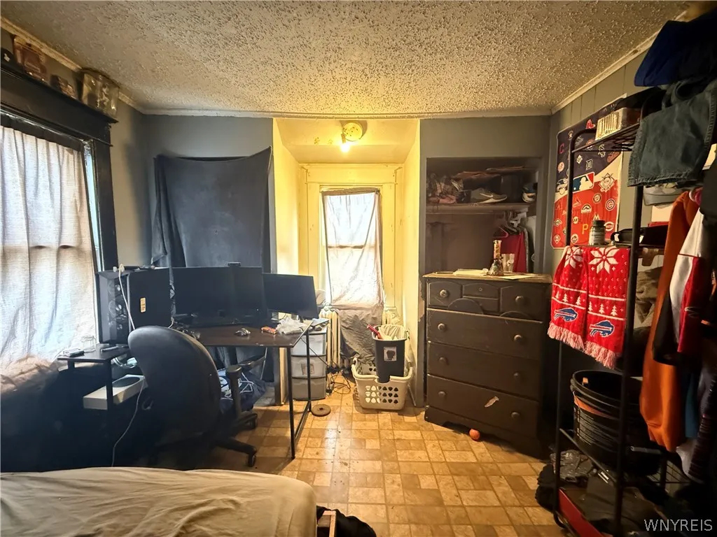 58 Eckhert Street, Buffalo, New York 14207, Buffalo, New York 14207, 4 Bedrooms Bedrooms, 6 Rooms Rooms,2 BathroomsBathrooms,Residential,For Sale,58 Eckhert Street, Buffalo, New York 14207,0,B1667991