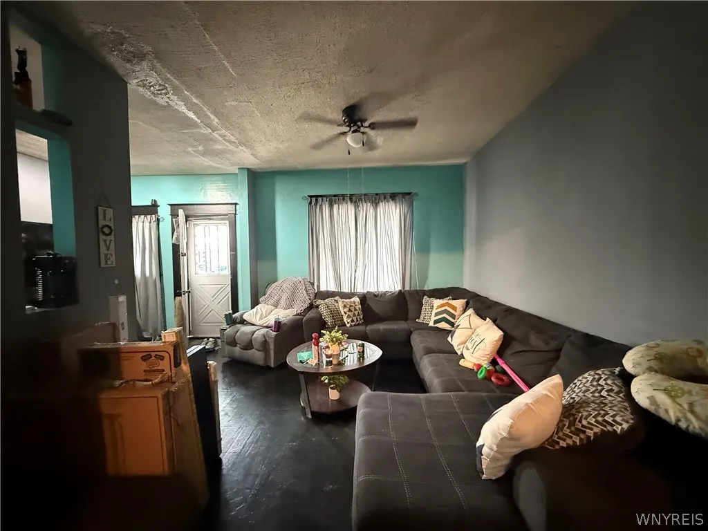 114 Newfield Street, Buffalo, New York 14207, Buffalo, New York 14207, 3 Bedrooms Bedrooms, 6 Rooms Rooms,1 BathroomBathrooms,Residential,For Sale,114 Newfield Street, Buffalo, New York 14207,0,B1668274