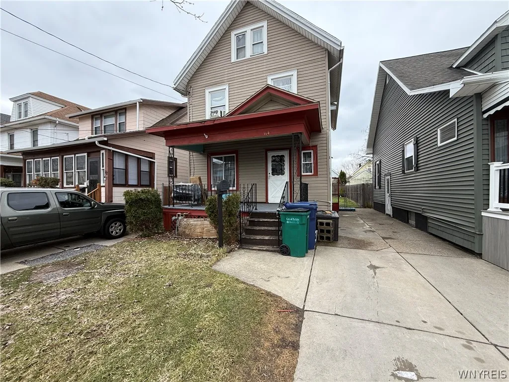 114 Newfield Street, Buffalo, New York 14207, Buffalo, New York 14207, 3 Bedrooms Bedrooms, 6 Rooms Rooms,1 BathroomBathrooms,Residential,For Sale,114 Newfield Street, Buffalo, New York 14207,0,B1668274