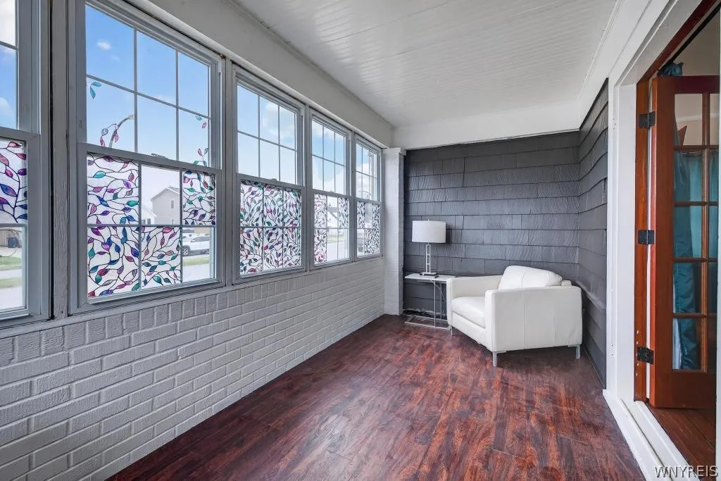 121 Ridgewood Road, Buffalo, New York 14220, Buffalo, New York 14220, 4 Bedrooms Bedrooms, 8 Rooms Rooms,1 BathroomBathrooms,Residential,For Sale,121 Ridgewood Road, Buffalo, New York 14220,0,B1670140