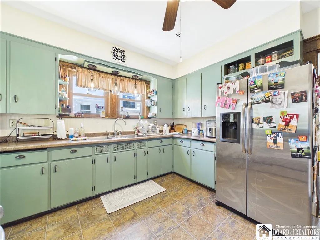 706 West Henley Street, Olean, New York 14760, Olean, New York 14760, 4 Bedrooms Bedrooms, 9 Rooms Rooms,1 BathroomBathrooms,Residential,For Sale,706 West Henley Street, Olean, New York 14760,0,R1670316