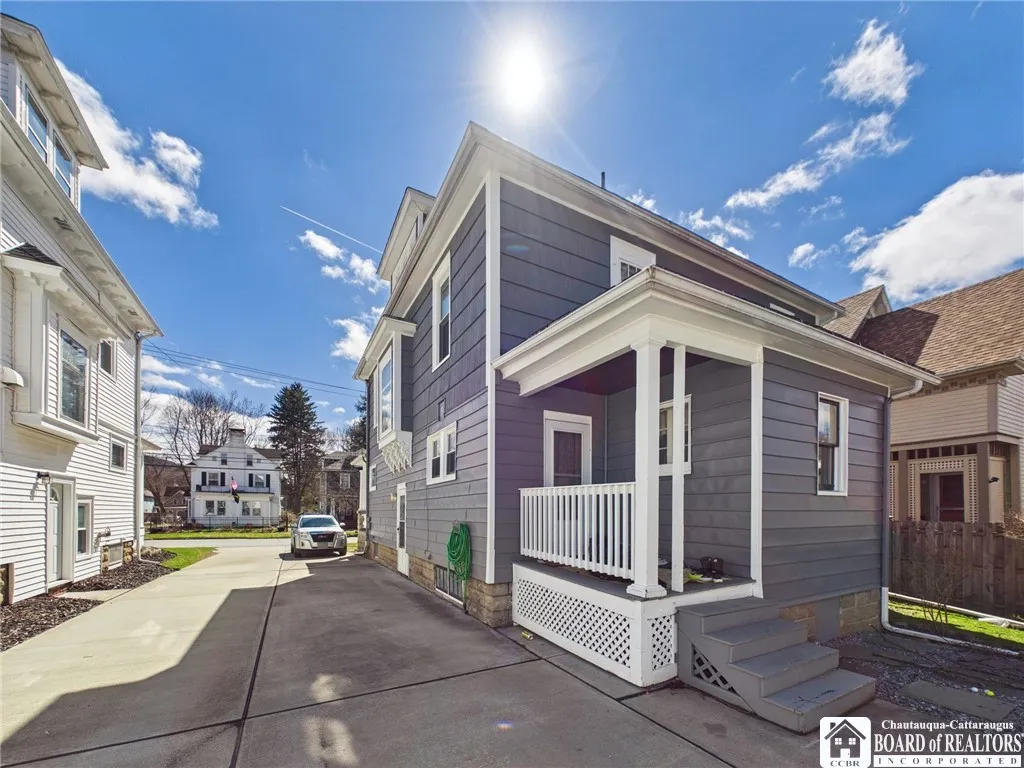 706 West Henley Street, Olean, New York 14760, Olean, New York 14760, 4 Bedrooms Bedrooms, 9 Rooms Rooms,1 BathroomBathrooms,Residential,For Sale,706 West Henley Street, Olean, New York 14760,0,R1670316