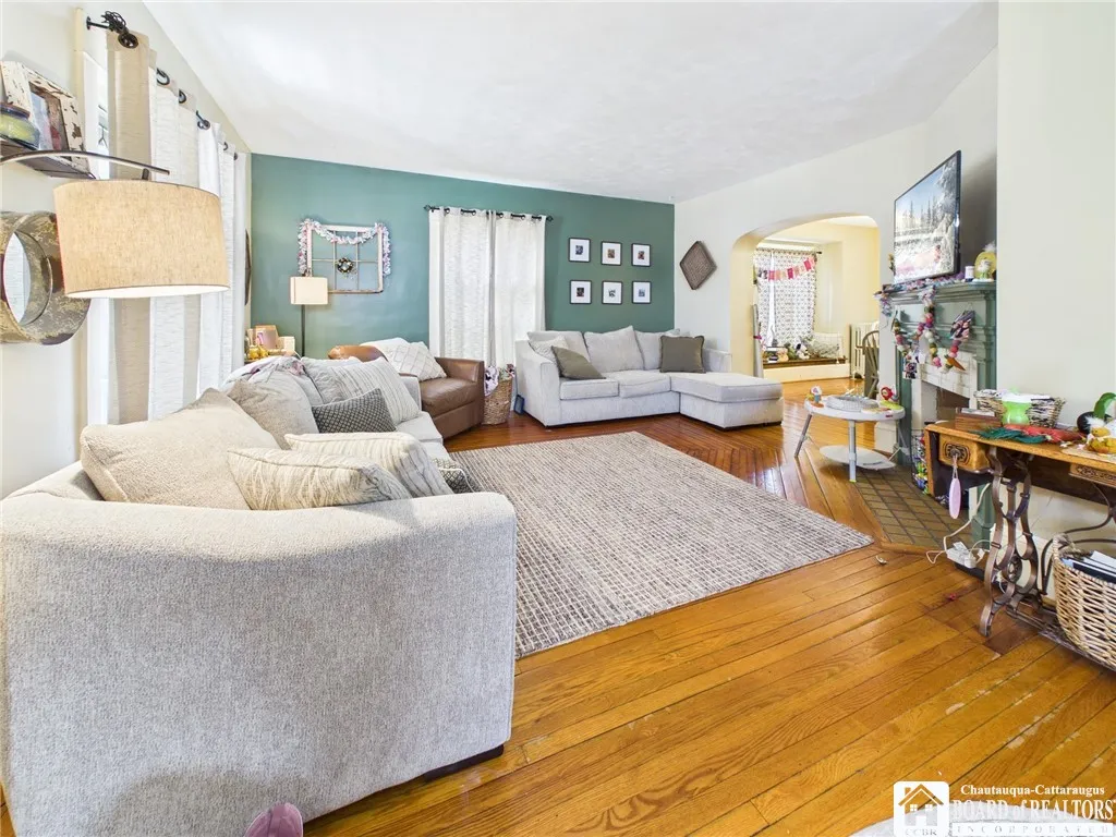 706 West Henley Street, Olean, New York 14760, Olean, New York 14760, 4 Bedrooms Bedrooms, 9 Rooms Rooms,1 BathroomBathrooms,Residential,For Sale,706 West Henley Street, Olean, New York 14760,0,R1670316