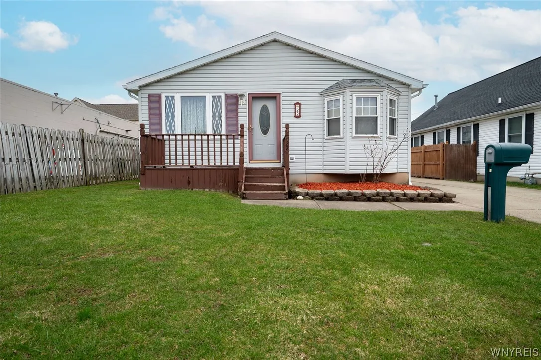 22 Guenther Avenue, Tonawanda, New York 14150, Tonawanda, New York 14150, 3 Bedrooms Bedrooms, 5 Rooms Rooms,1 BathroomBathrooms,Residential,Closed,22 Guenther Avenue, Tonawanda, New York 14150,0,B1669921 22 Guenther Avenue, Tonawanda, New York 14150, Tonawanda, New York 14150, 3 Bedrooms Bedrooms, 5 Rooms Rooms,1 BathroomBathrooms,Residential,Closed,22 Guenther Avenue, Tonawanda, New York 14150,0,B1669921