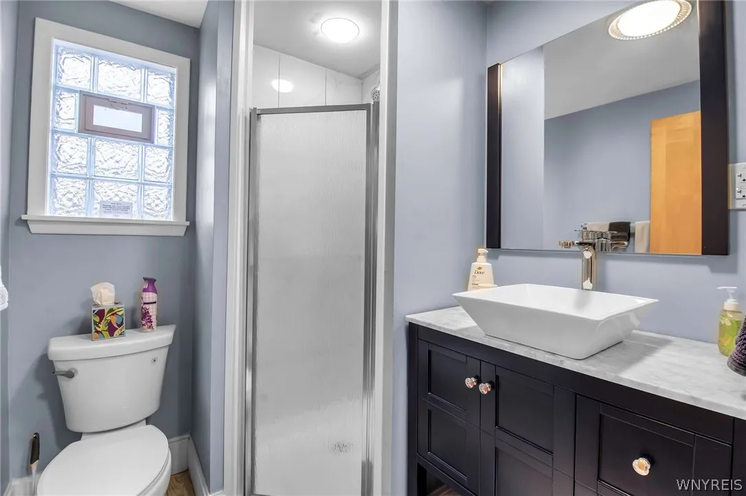 189 Niagara Falls Boulevard, Amherst, New York 142, Amherst, New York 14226, 5 Bedrooms Bedrooms, 9 Rooms Rooms,2 BathroomsBathrooms,Residential,For Sale,189 Niagara Falls Boulevard, Amherst, New York 142,0,B1670468