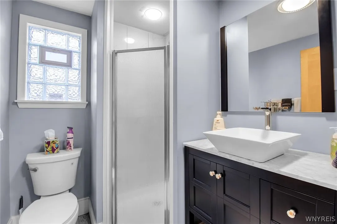 189 Niagara Falls Boulevard, Amherst, New York 142, Amherst, New York 14226, 5 Bedrooms Bedrooms, 9 Rooms Rooms,2 BathroomsBathrooms,Residential,For Sale,189 Niagara Falls Boulevard, Amherst, New York 142,0,B1670468
