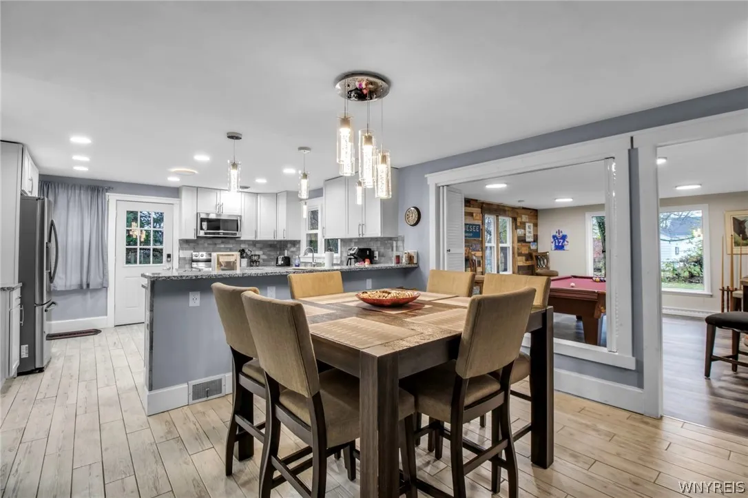189 Niagara Falls Boulevard, Amherst, New York 142, Amherst, New York 14226, 5 Bedrooms Bedrooms, 9 Rooms Rooms,2 BathroomsBathrooms,Residential,For Sale,189 Niagara Falls Boulevard, Amherst, New York 142,0,B1670468