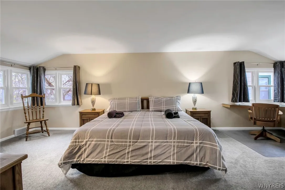 189 Niagara Falls Boulevard, Amherst, New York 142, Amherst, New York 14226, 5 Bedrooms Bedrooms, 9 Rooms Rooms,2 BathroomsBathrooms,Residential,For Sale,189 Niagara Falls Boulevard, Amherst, New York 142,0,B1670468