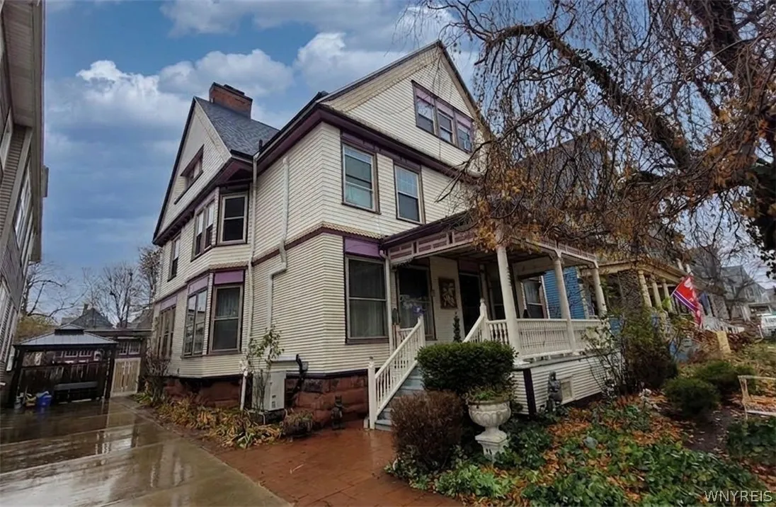 222 Norwood Ave (upper), Buffalo, New York 14222, Buffalo, New York 14222, 1 Bedroom Bedrooms, 4 Rooms Rooms,1 BathroomBathrooms,Residential Lease,For Rent,222 Norwood Ave (upper), Buffalo, New York 14222,0,B1668661