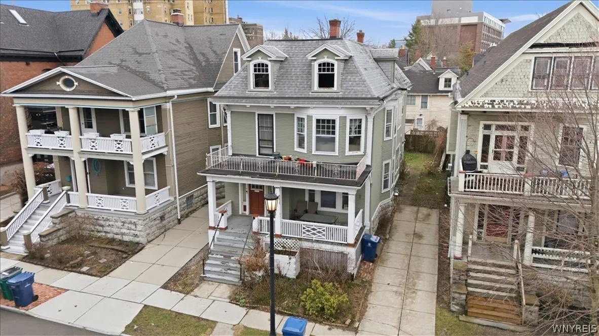 155 Park Street, Buffalo, New York 14201, Buffalo, New York 14201, 6 Bedrooms Bedrooms, ,2 BathroomsBathrooms,Residential,Closed,155 Park Street, Buffalo, New York 14201,0,B1669905