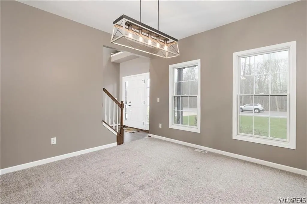 5484 Marguerites Way, Clarence, New York 14031, Clarence, New York 14031, 4 Bedrooms Bedrooms, 10 Rooms Rooms,2 BathroomsBathrooms,Residential,For Sale,5484 Marguerites Way, Clarence, New York 14031,0,B1670977