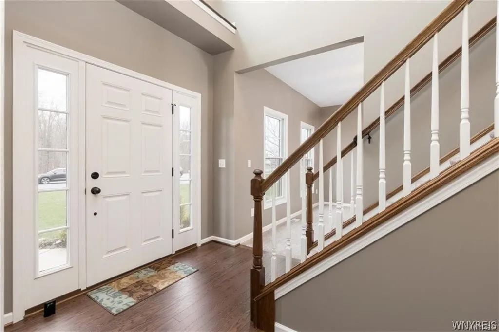 5484 Marguerites Way, Clarence, New York 14031, Clarence, New York 14031, 4 Bedrooms Bedrooms, 10 Rooms Rooms,2 BathroomsBathrooms,Residential,For Sale,5484 Marguerites Way, Clarence, New York 14031,0,B1670977