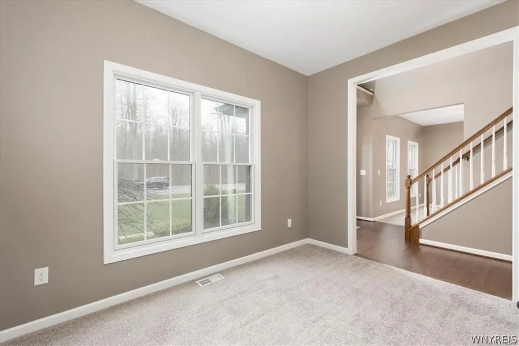 5484 Marguerites Way, Clarence, New York 14031, Clarence, New York 14031, 4 Bedrooms Bedrooms, 10 Rooms Rooms,2 BathroomsBathrooms,Residential,For Sale,5484 Marguerites Way, Clarence, New York 14031,0,B1670977