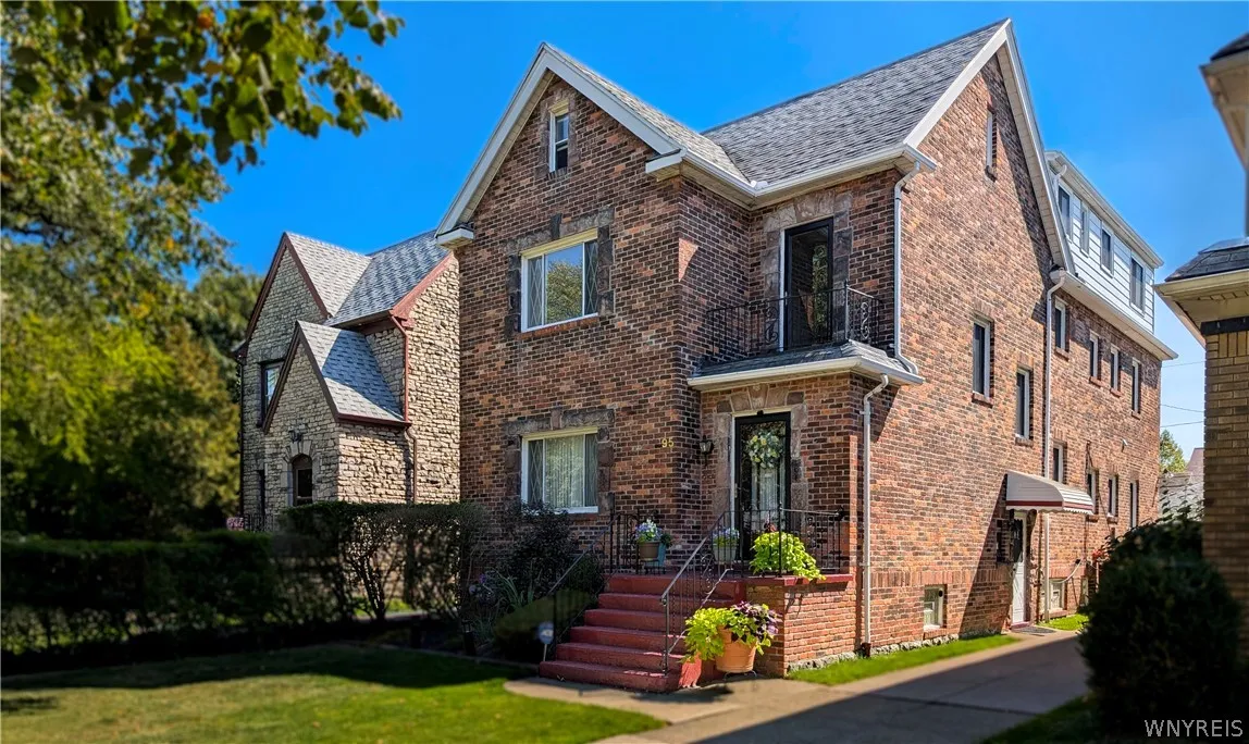 95 Rand Avenue, Buffalo, New York 14216, Buffalo, New York 14216, 3 Bedrooms Bedrooms, 7 Rooms Rooms,1 BathroomBathrooms,Residential Lease,For Rent,95 Rand Avenue, Buffalo, New York 14216,0,B1671072