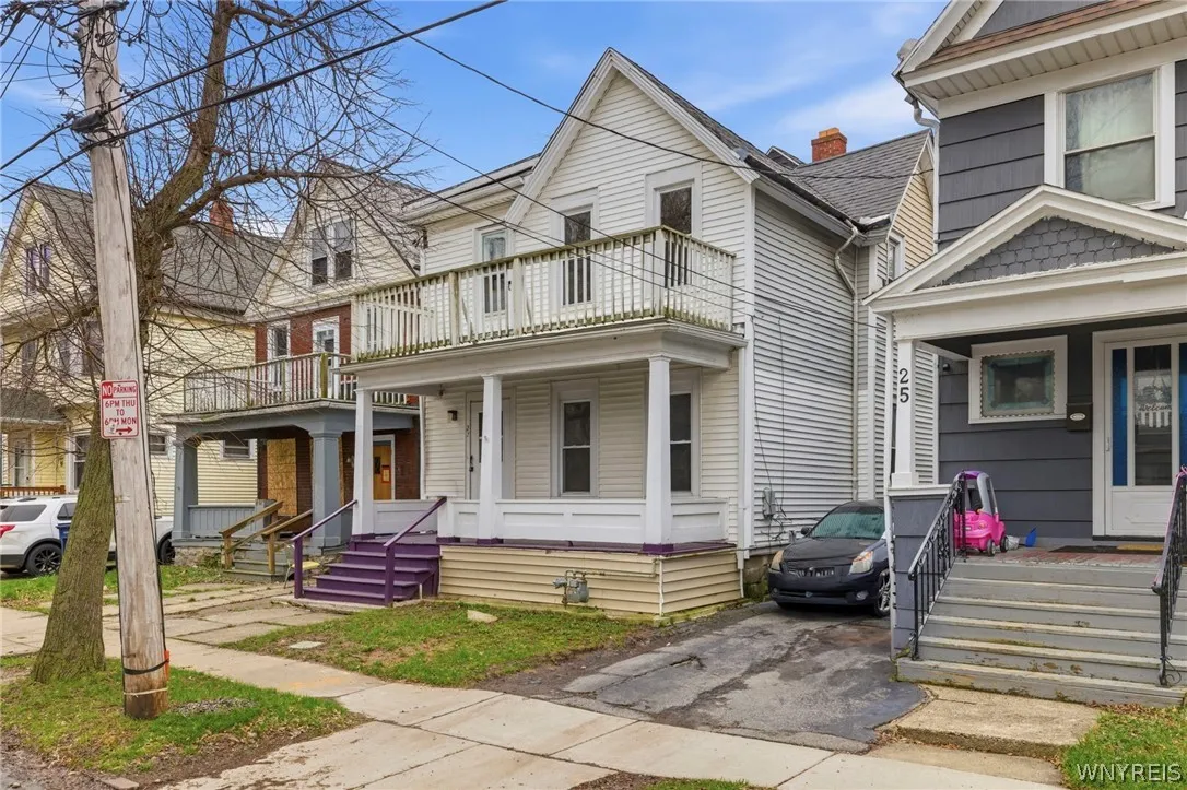 27 Heward Avenue, Buffalo, New York 14207, Buffalo, New York 14207, 4 Bedrooms Bedrooms, 6 Rooms Rooms,2 BathroomsBathrooms,Residential,For Sale,27 Heward Avenue, Buffalo, New York 14207,0,B1671337