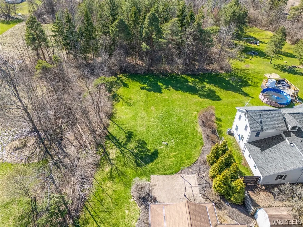 5910 Salt Road, Clarence, New York 14031, Clarence, New York 14031, 4 Bedrooms Bedrooms, 9 Rooms Rooms,2 BathroomsBathrooms,Residential,For Sale,5910 Salt Road, Clarence, New York 14031,0,B1670611