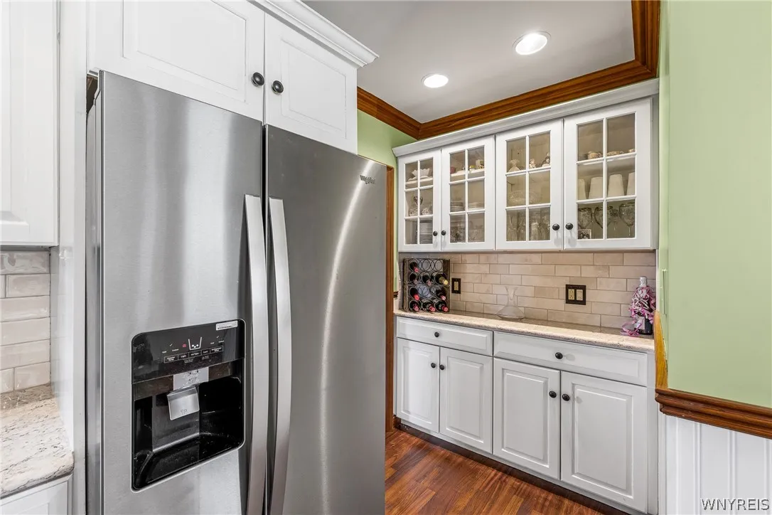 5910 Salt Road, Clarence, New York 14031, Clarence, New York 14031, 4 Bedrooms Bedrooms, 9 Rooms Rooms,2 BathroomsBathrooms,Residential,For Sale,5910 Salt Road, Clarence, New York 14031,0,B1670611