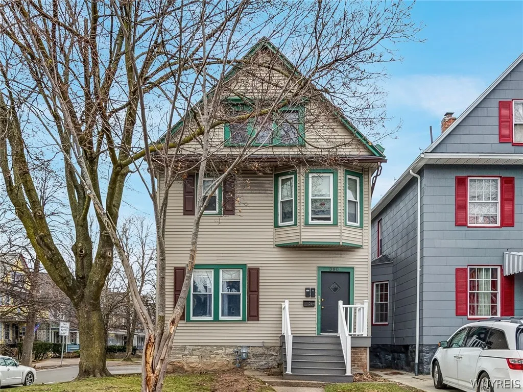 390 West Delavan Avenue, Buffalo, New York 14213, Buffalo, New York 14213, 4 Bedrooms Bedrooms, ,3 BathroomsBathrooms,Residential,For Sale,390 West Delavan Avenue, Buffalo, New York 14213,0,B1671274