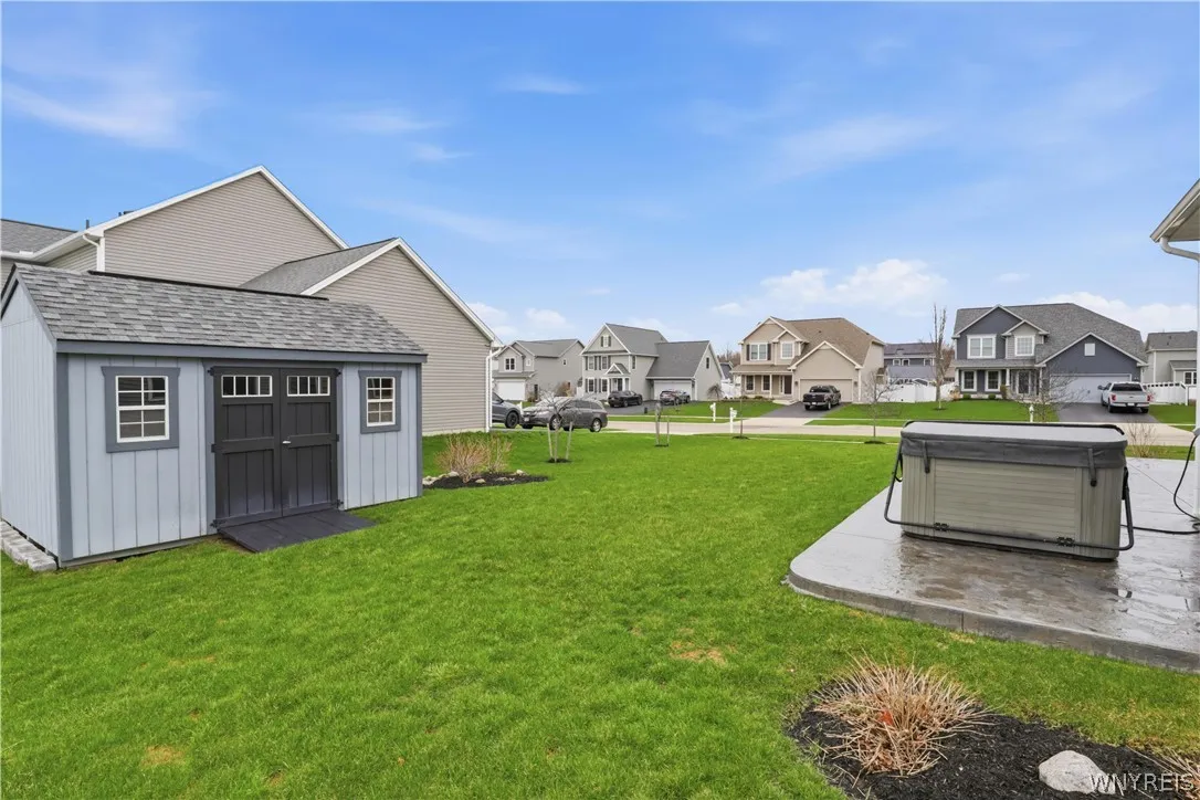 2386 Burbank Drive, Hamburg, New York 14085, Hamburg, New York 14085, 4 Bedrooms Bedrooms, 9 Rooms Rooms,2 BathroomsBathrooms,Residential,For Sale,2386 Burbank Drive, Hamburg, New York 14085,0,B1671356