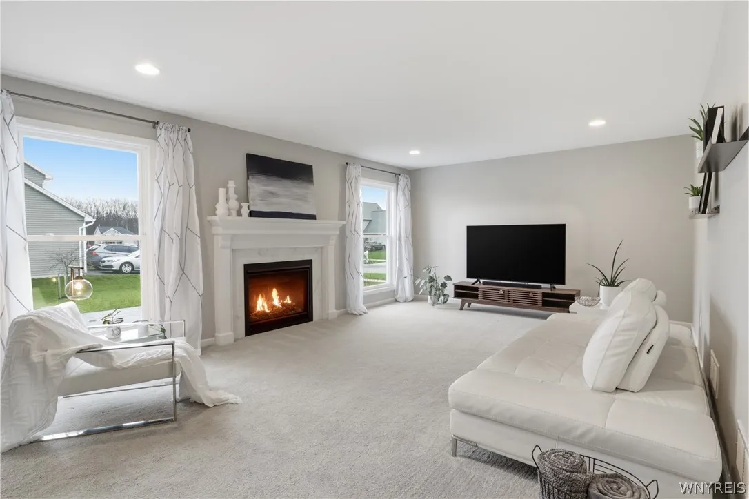 2386 Burbank Drive, Hamburg, New York 14085, Hamburg, New York 14085, 4 Bedrooms Bedrooms, 9 Rooms Rooms,2 BathroomsBathrooms,Residential,For Sale,2386 Burbank Drive, Hamburg, New York 14085,0,B1671356