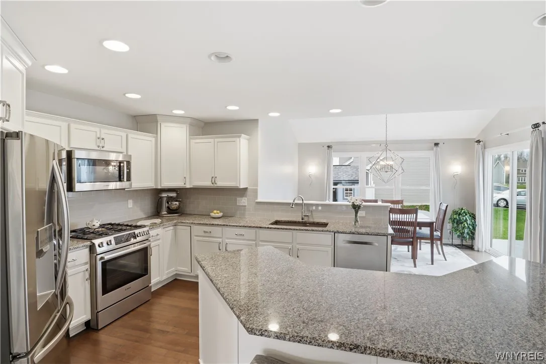 2386 Burbank Drive, Hamburg, New York 14085, Hamburg, New York 14085, 4 Bedrooms Bedrooms, 9 Rooms Rooms,2 BathroomsBathrooms,Residential,For Sale,2386 Burbank Drive, Hamburg, New York 14085,0,B1671356