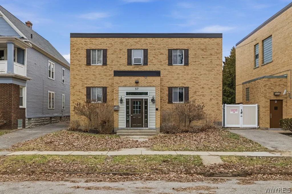 57 St John's Parkside Street, Buffalo, New York 14, Buffalo, New York 14210, 10 Bedrooms Bedrooms, 20 Rooms Rooms,2 BathroomsBathrooms,Residential Lease,For Rent,57 St John's Parkside Street, Buffalo, New York 14,0,B1671392