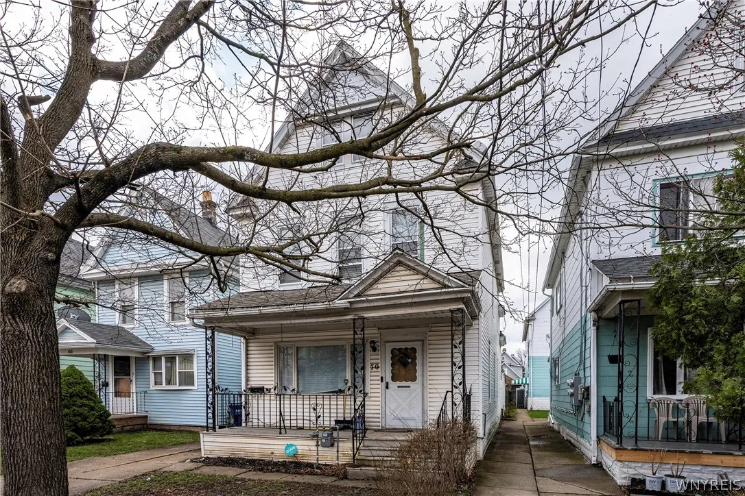 70 Reservation Street, Buffalo, New York 14207, Buffalo, New York 14207, 3 Bedrooms Bedrooms, 8 Rooms Rooms,1 BathroomBathrooms,Residential,For Sale,70 Reservation Street, Buffalo, New York 14207,0,B1671591