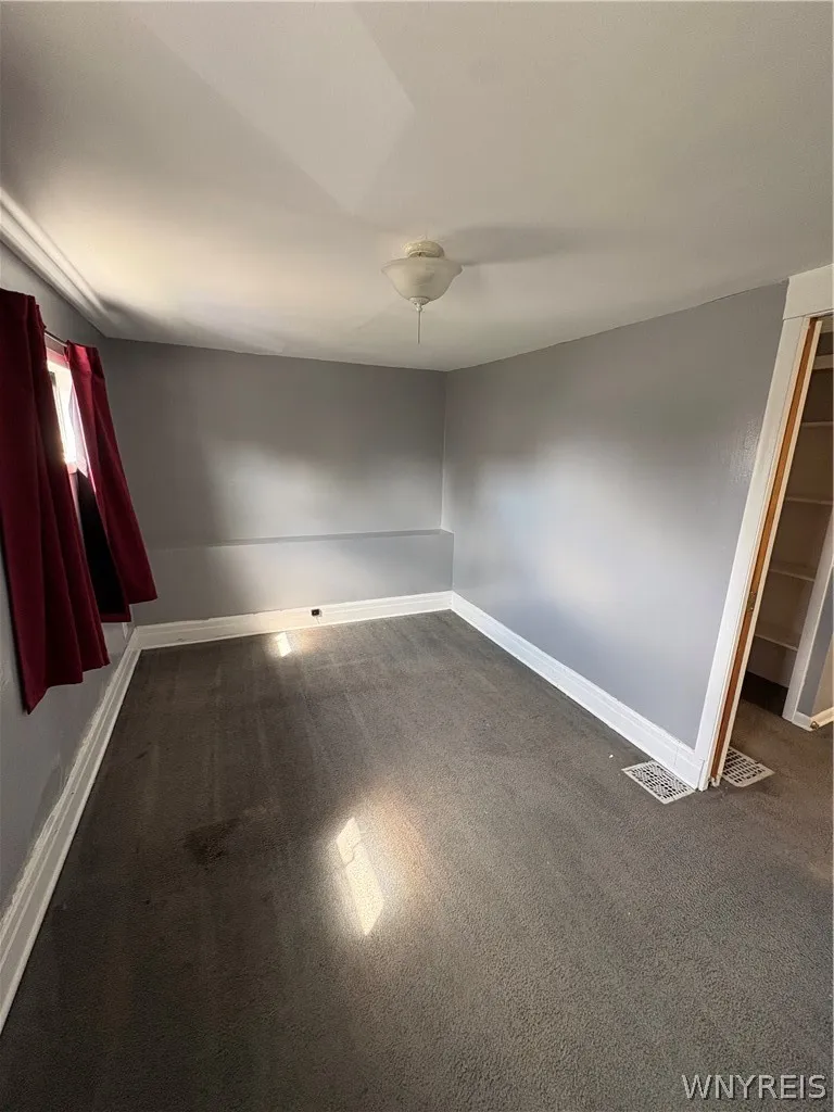 57 Abbottsford Place, Buffalo, New York 14213, Buffalo, New York 14213, 2 Bedrooms Bedrooms, 6 Rooms Rooms,1 BathroomBathrooms,Residential Lease,For Rent,57 Abbottsford Place, Buffalo, New York 14213,0,B1671613