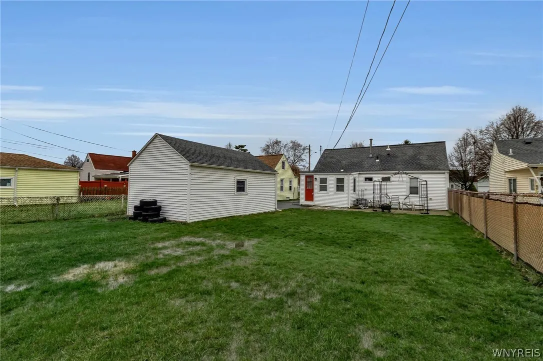 235 Knox Avenue, West Seneca, New York 14224, West Seneca, New York 14224, 2 Bedrooms Bedrooms, 6 Rooms Rooms,1 BathroomBathrooms,Residential,For Sale,235 Knox Avenue, West Seneca, New York 14224,0,B1670695
